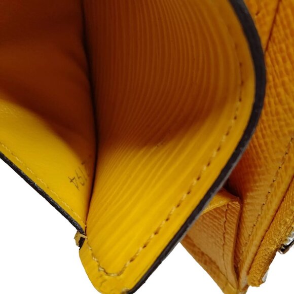 354233AO (G4) Louis Vuitton Wallet Long Portefeuille Yellow Epi Leather w/Box - Picture 9 of 10